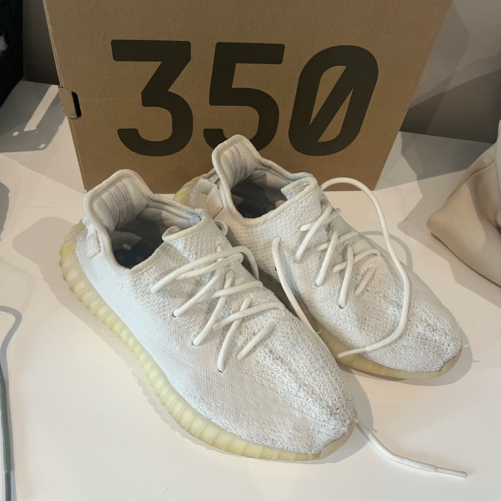 YEEZY BOOST 350